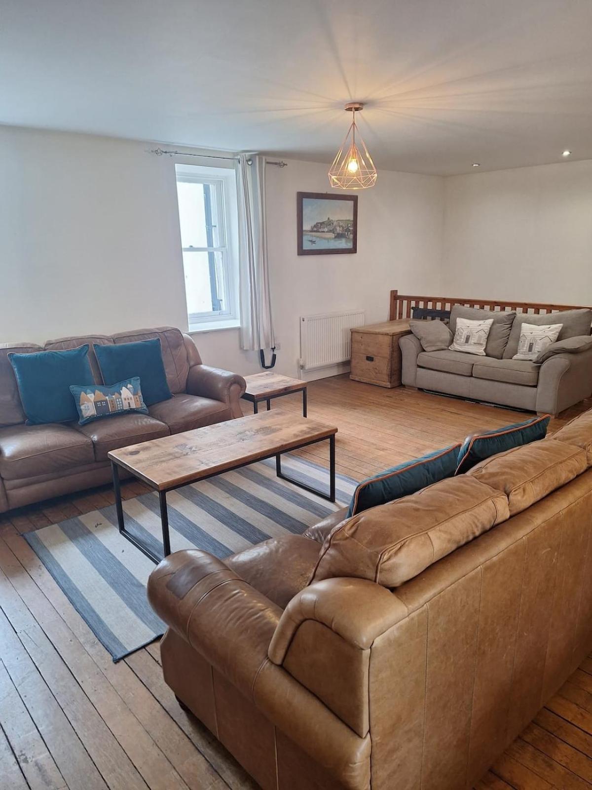 Apartment Lot 4, The Old Auction Rooms, With Parking *